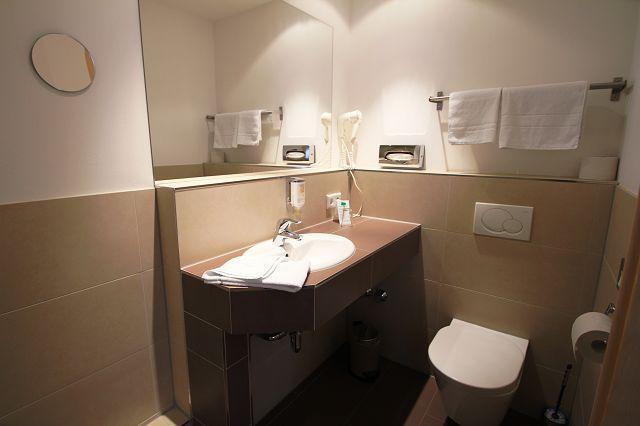 Hotel Sonderfeld Grevenbroich Zimmer foto